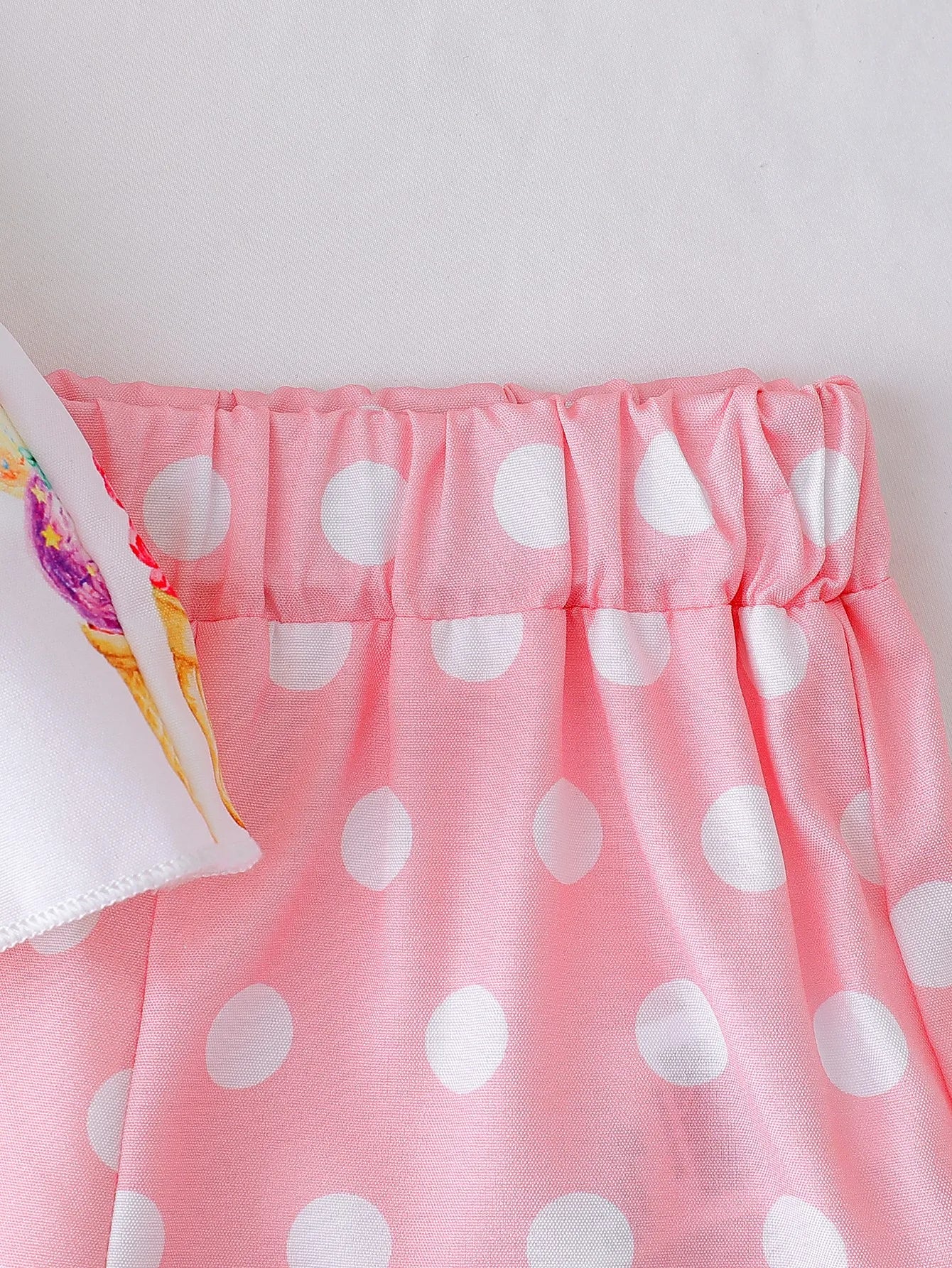 Ensemble été bébé fille crème & rose – Haut à bretelles et short à pois (2 pièces)