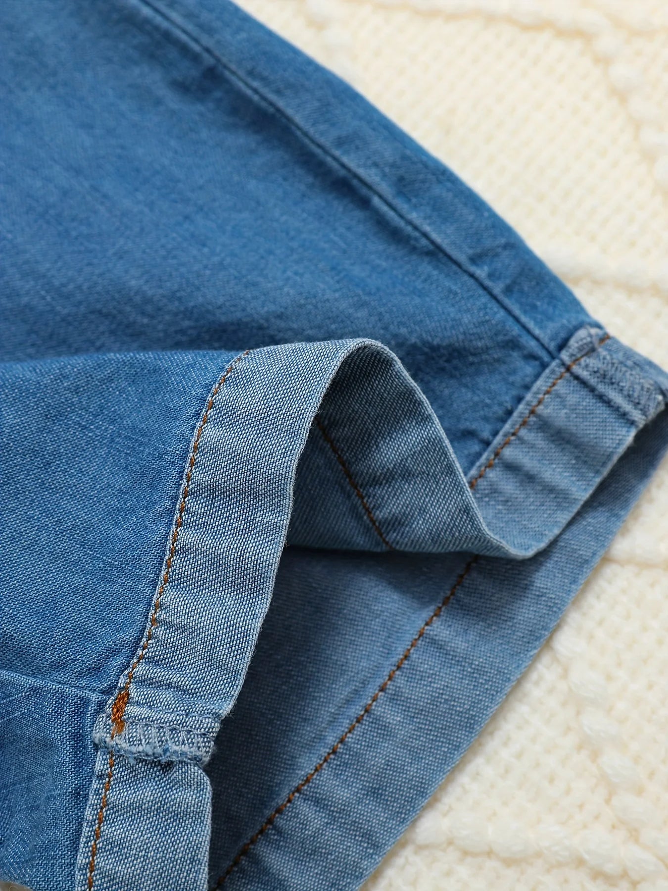 Combinaison Bébé Denim Bleu – Style Classique & Confort