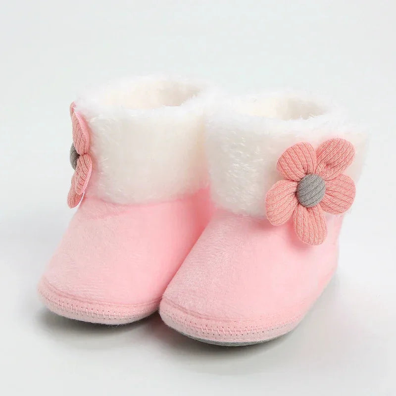 Nouvelle mode chaussures confortables nouveau-né bébé filles garçons chaussons souples solide pompon bottes de neige infantile enfant en bas âge nouveau-né chaussures chauffantes