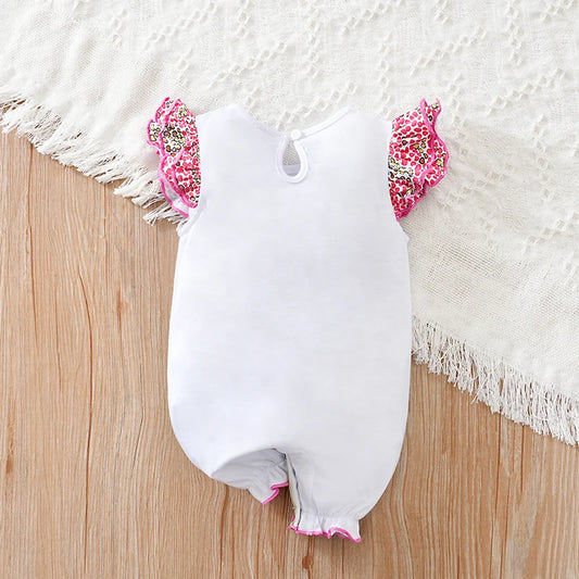 Barboteuse bébé fille – Motif faon tacheté & fleurs – Manches volantées – Confort été (0–12 mois)