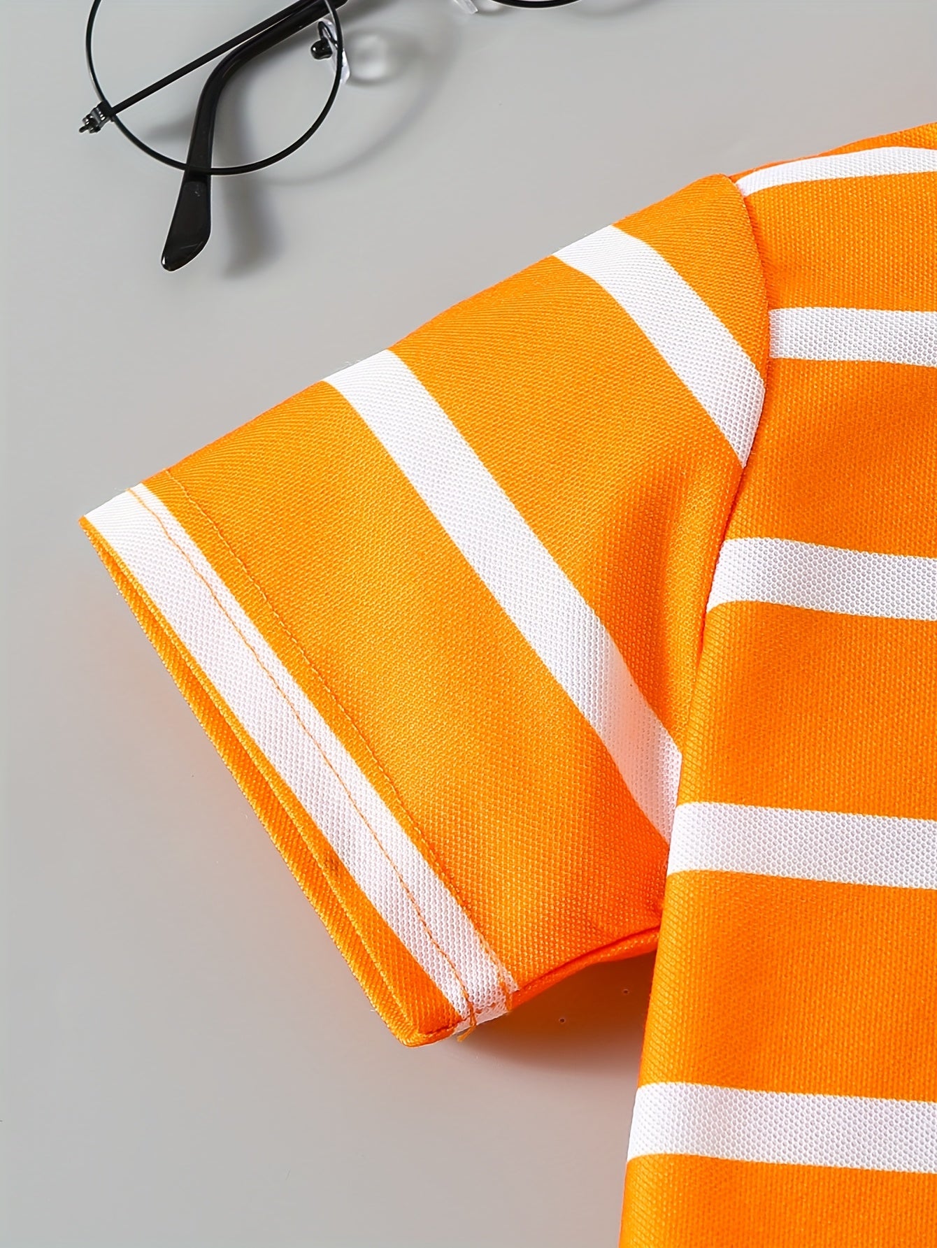 Ensemble Polo Rayé 3 Pièces Garçon – Style Sport Chic Été