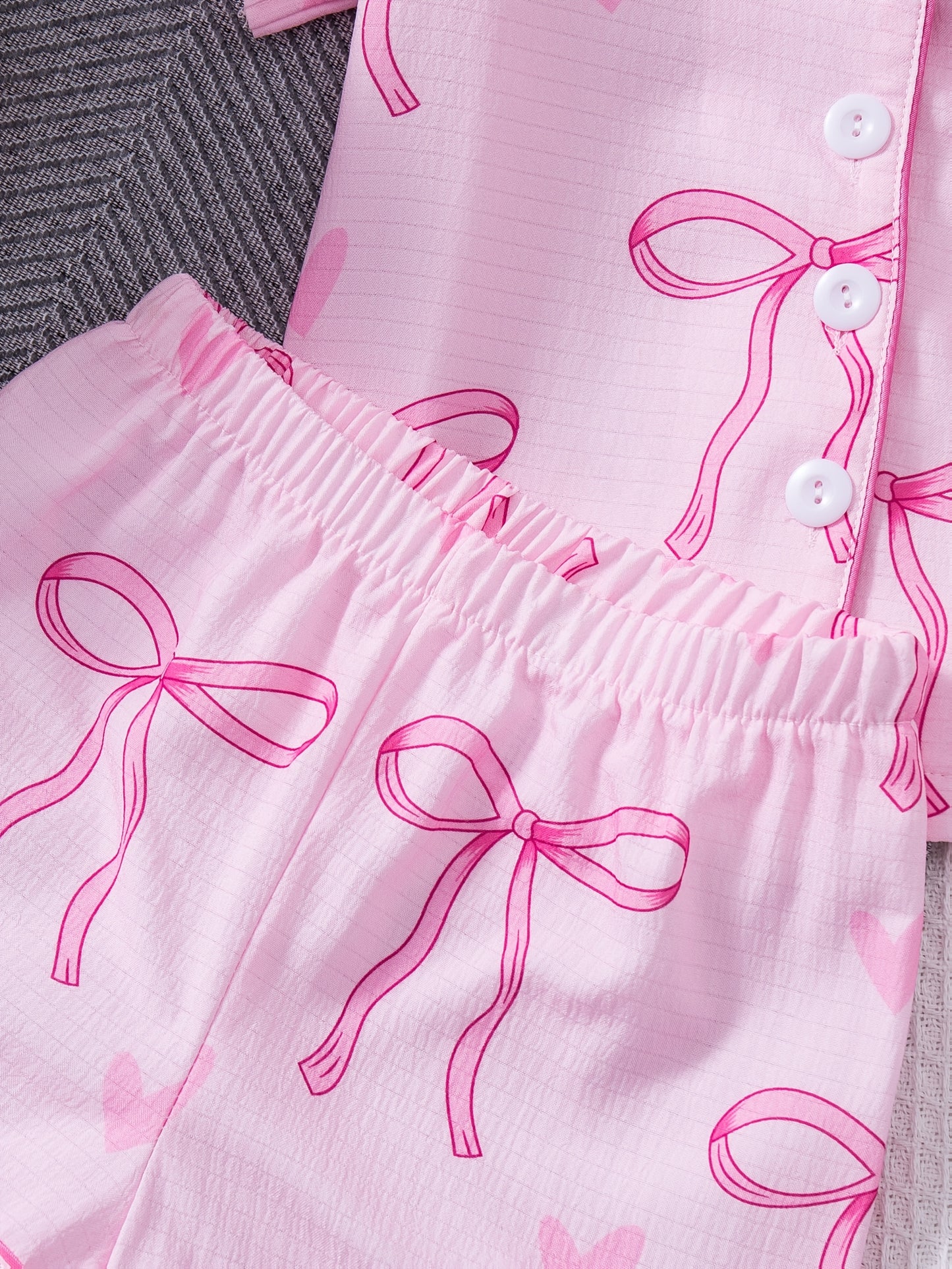 Pyjama Fille 2 Pièces Rose à Nœuds & Cœurs – Ensemble Été Confortable (2 à 8 ans)