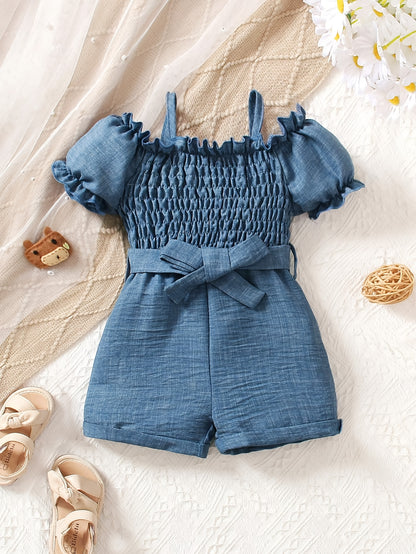 Combinaison bébé fille décontractée style faux jean avec volants aux épaules et ceinture