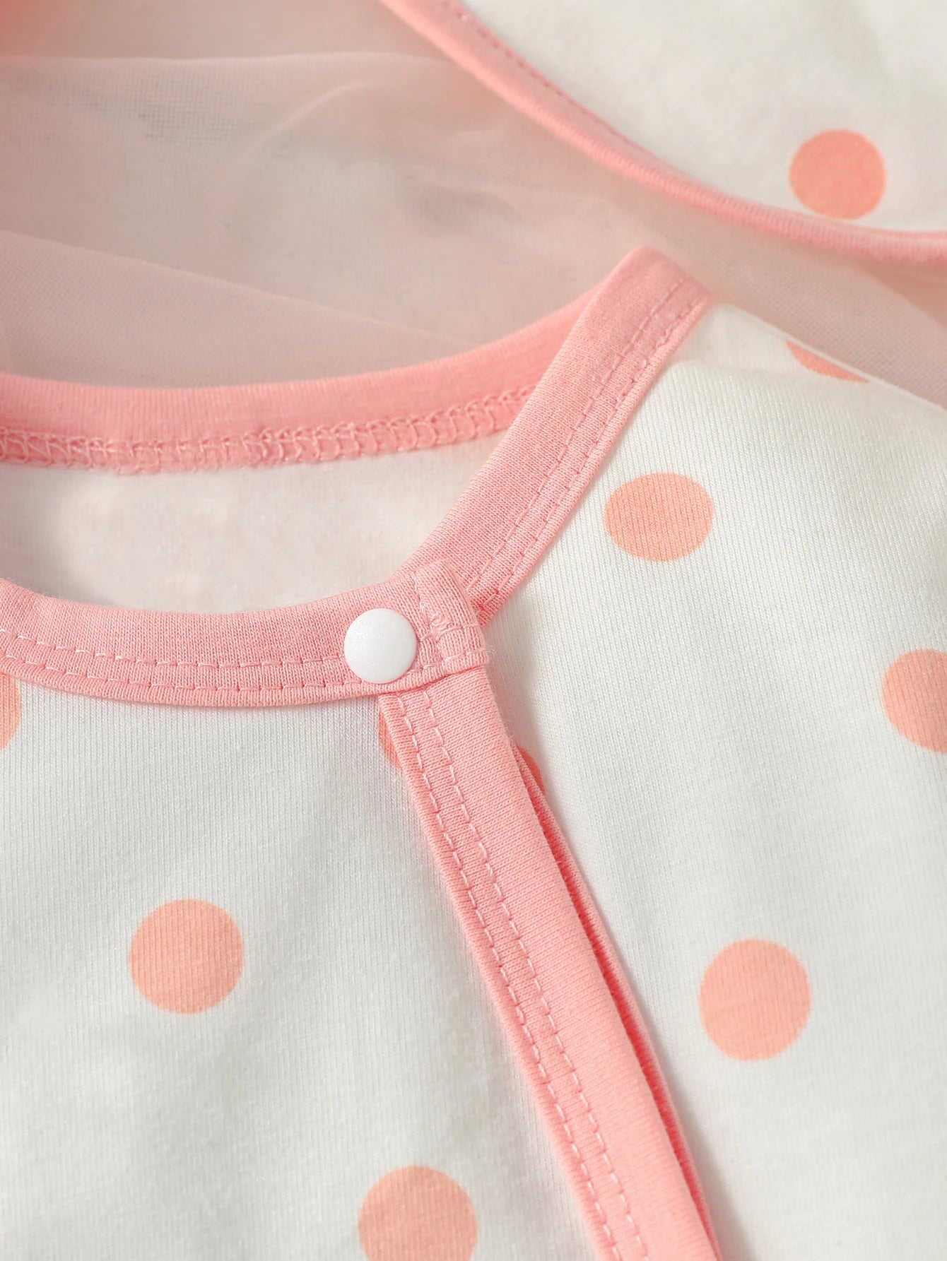 Pyjama Bébé 2 Pièces – Grenouillère + Bonnet Assorti (0–6 mois) | Doux & Confortable