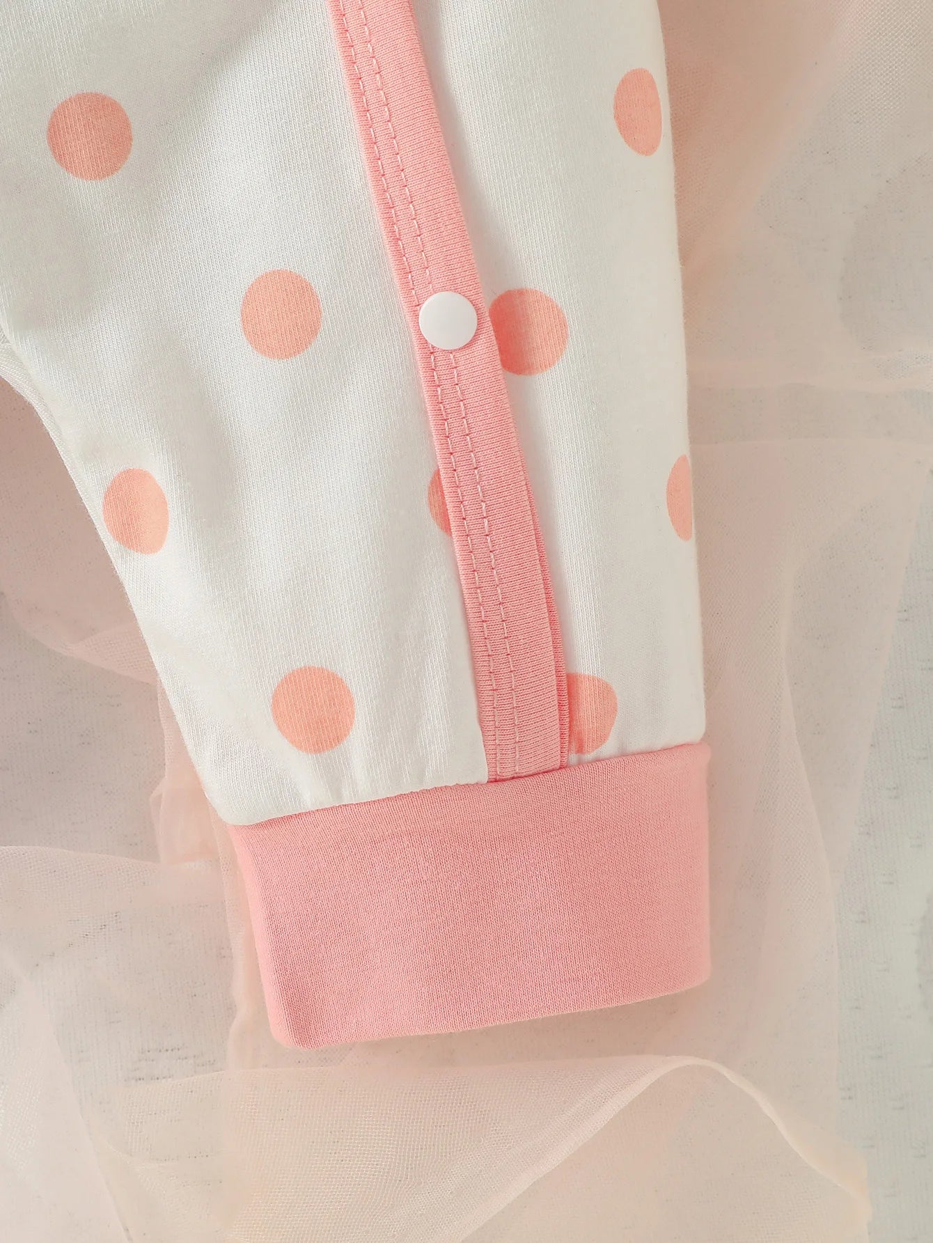 Pyjama Bébé 2 Pièces – Grenouillère + Bonnet Assorti (0–6 mois) | Doux & Confortable