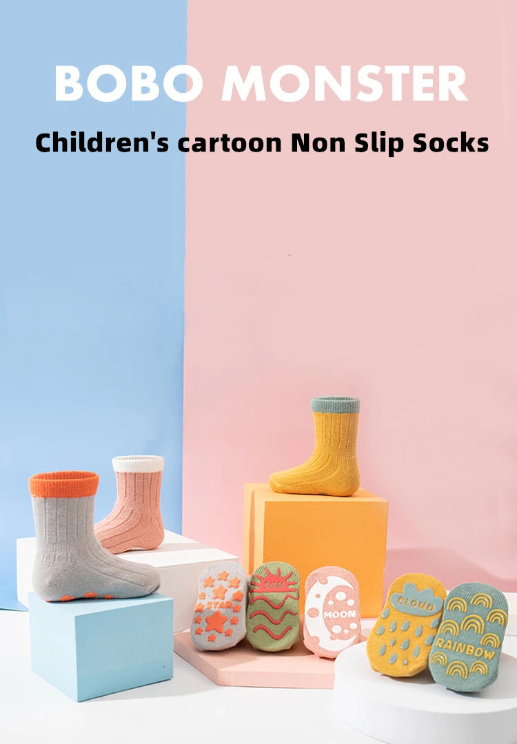 Chaussettes Bébé Antidérapantes – Douces, Sécuritaires & Ultra Mignonnes
