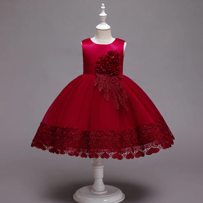 Robe de Princesse en Dentelle & Fleurs – Cérémonie Élégante pour Fille