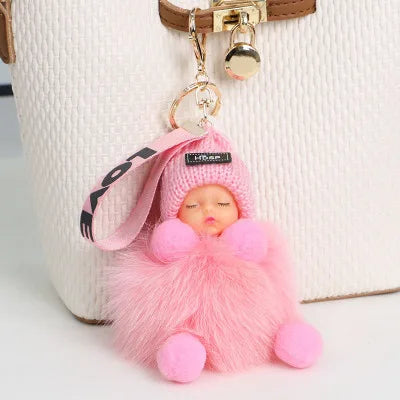 Porte-clés Poupée Pompon Luxe – Peluche Douce & Charme Élégant (Sac & Clés)