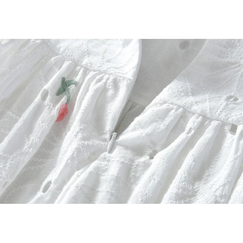 Robe Blanche Fille – Broderie Délicate – Été (4–6 ans)