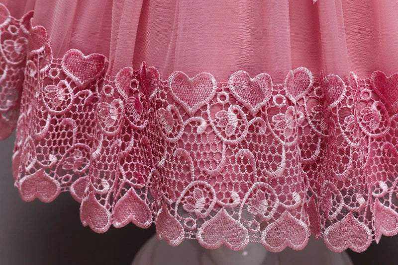 Robe de Princesse en Dentelle & Fleurs – Cérémonie Élégante pour Fille