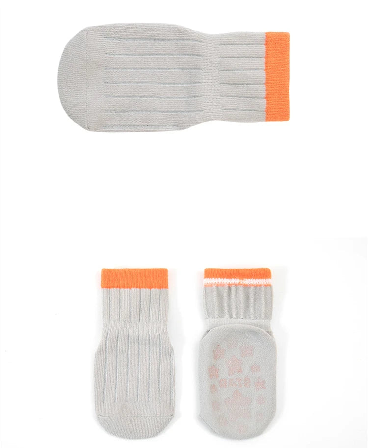 Chaussettes Bébé Antidérapantes – Douces, Sécuritaires & Ultra Mignonnes