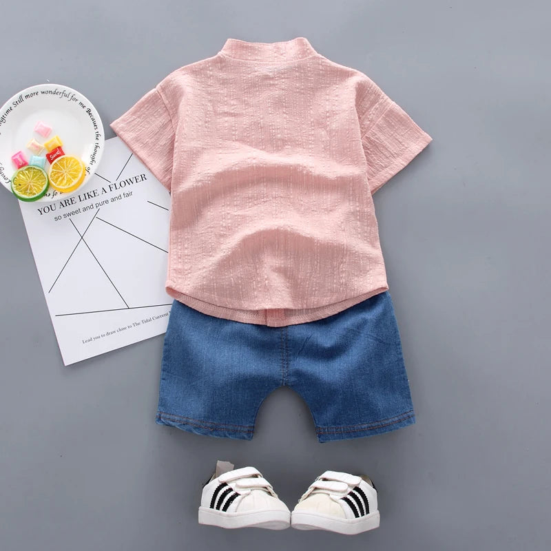 Ensemble d’été bébé garçon 2 pièces – Chemise légère à col mandarin & short en denim (6 à 36 mois)