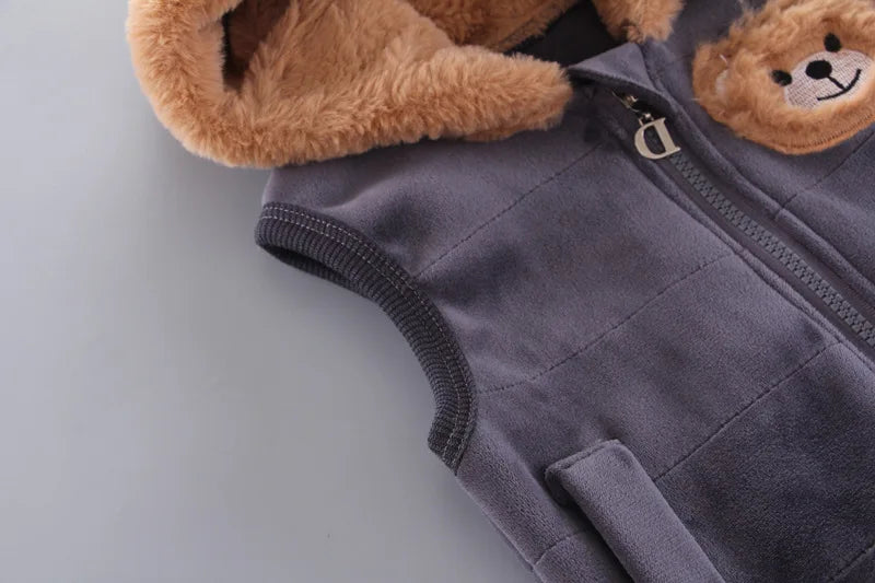 Ensemble Bébé 3 Pièces Douillet – Capuche & Pantalon (Unisexe)