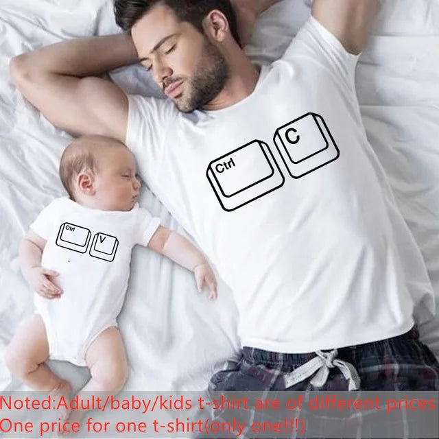 T-Shirt Assorti Père & Enfant – Tenue Famille Matching (Papa & Bébé)