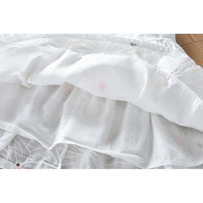 Robe Blanche Fille – Broderie Délicate – Été (4–6 ans)