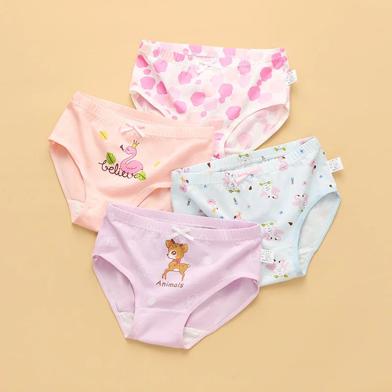 Lot de 4 Culottes Fille en Coton Doux – Confort Petit Trésor