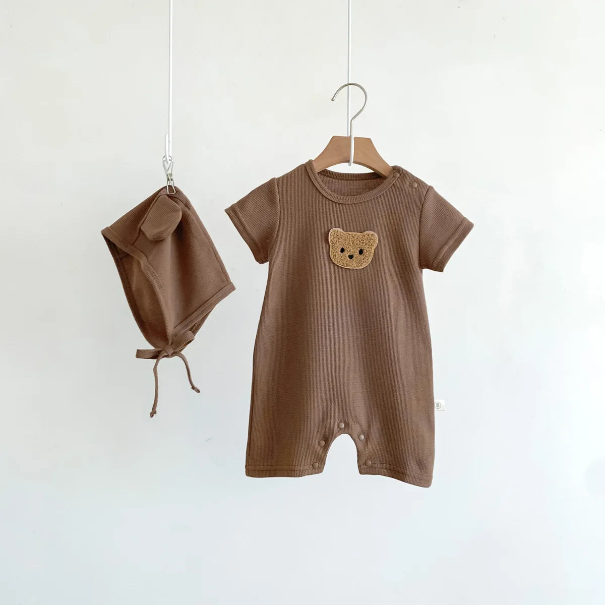 Ensemble Bébé Petit Ourson – Combinaison d’Été Premium en Coton Gaufré
