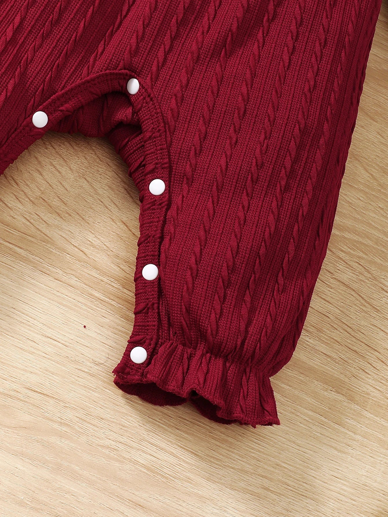 Ensemble Bébé Fille 2 Pièces – Barboteuse Fleurie Manches Longues + Bandeau Nœud (0–18 mois)