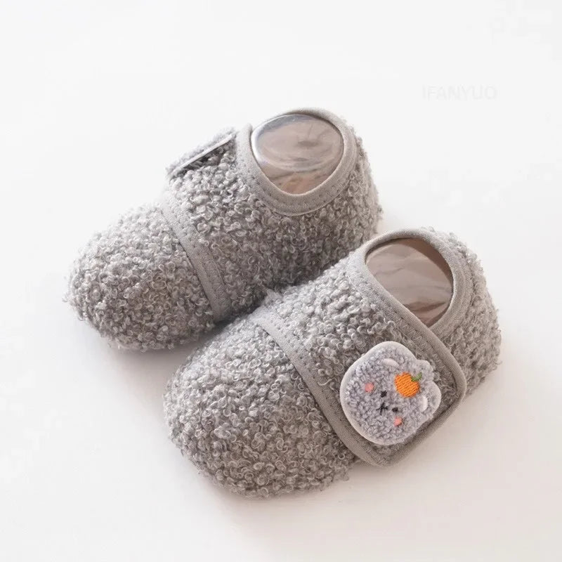 Chaussettes antidérapantes bébé 0–5 ans – Premiers pas en toute sécurité