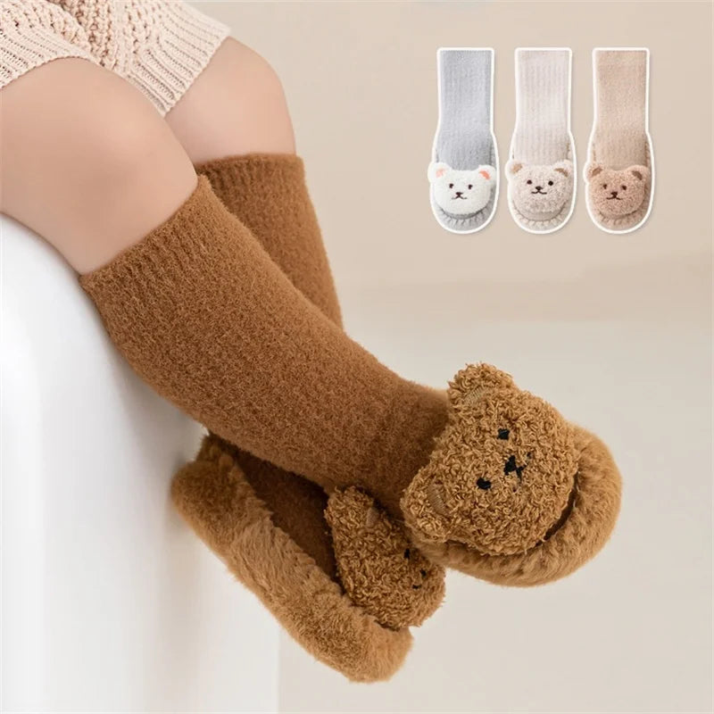 Chaussettes Bébé en Velours Épais – Antidérapantes & Ultra Chaudes | Collection Hiver