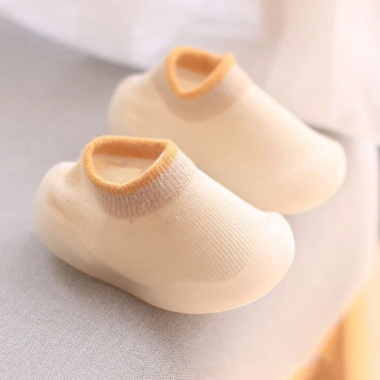Chaussures Bébé Premiers Pas – Semelle Souple en Caoutchouc (0-4 ans)