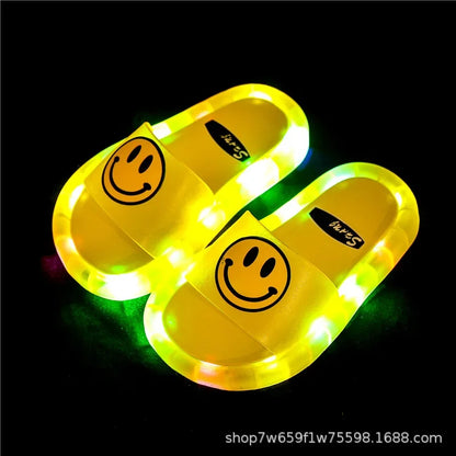 Pantoufles enfants cartoon (PVC) – Confort intérieur/extérieur – Été