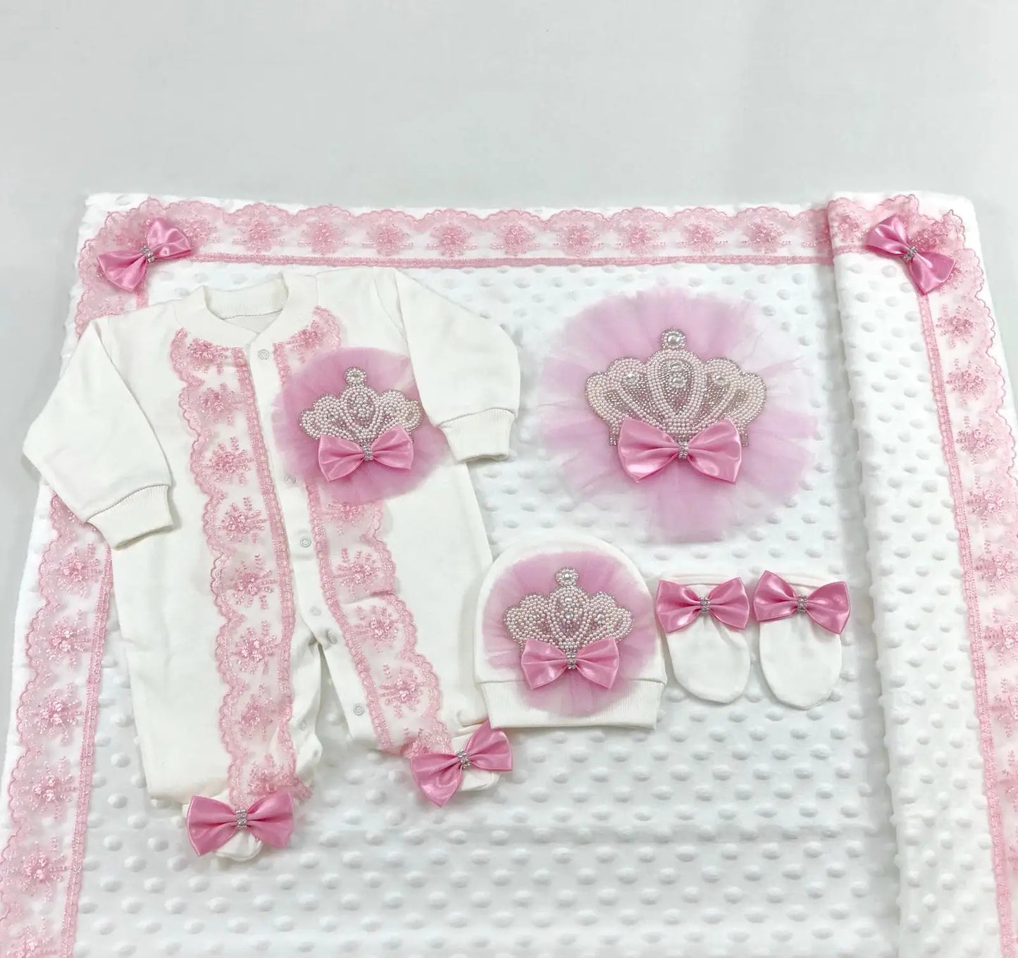 Coffret naissance luxe bébé – Ensemble “Prince & Princesse” sortie d’hôpital en coton brodé (cadeau nouveau-né)