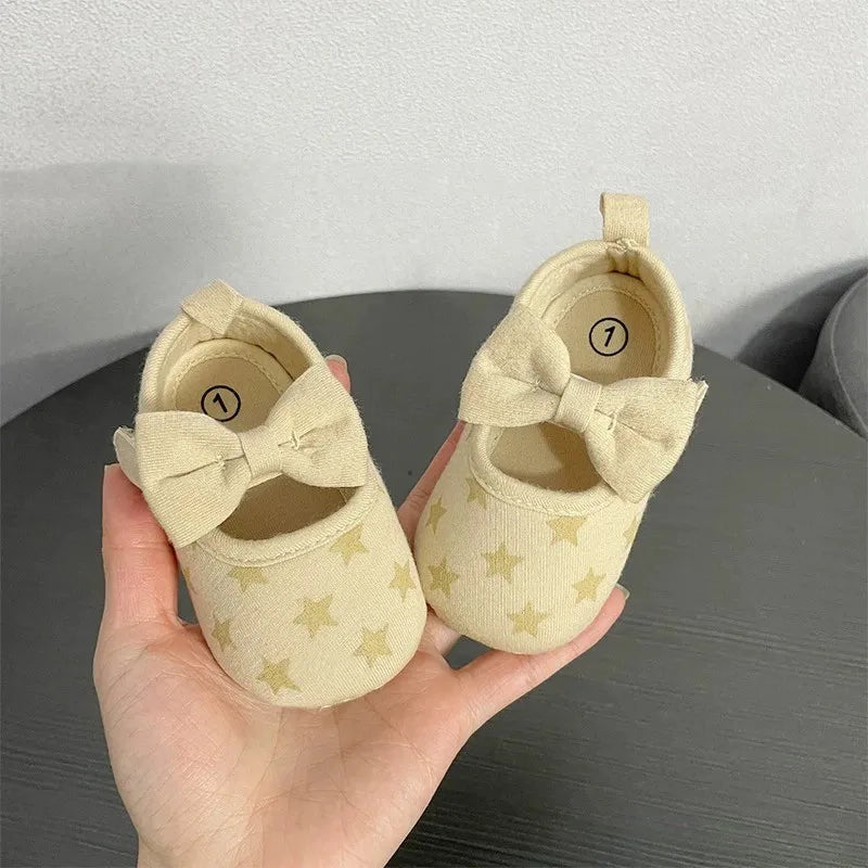 Sandales Bébé Premiers Pas – Semelle Souple & Motifs Animés (0–18 Mois)