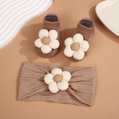 Ensemble Bébé Fille – Bandeau Fleur & Chaussettes Assorties