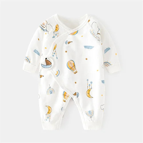 Barboteuse Douce Rêverie™ – Combinaison Bébé en Coton Confort (0–6 mois)