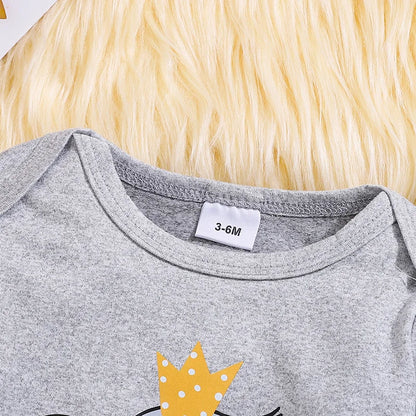 Ensemble bébé automne 2 pièces – Barboteuse imprimée manches longues & bonnet assorti (0 à 24 mois)