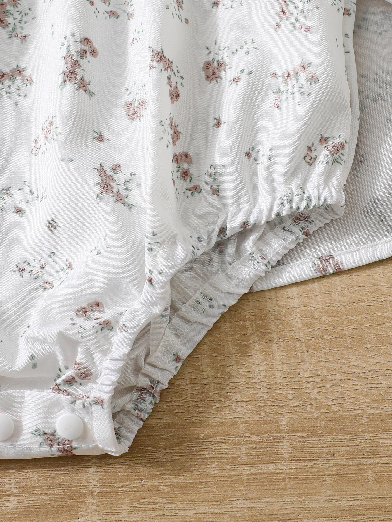 Robe Fleurie Bébé Fille avec Short de Sécurité – Ensemble Estival