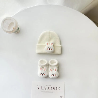 Ensemble bébé 2 pièces – Bonnet + chaussettes motif animal | 0 à 12 mois