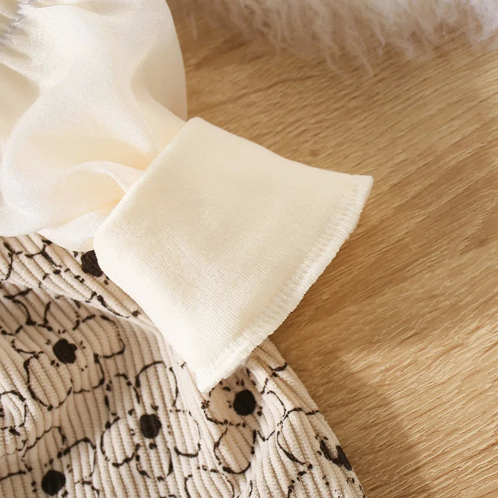 Robe Bébé Fille Élégante à Manches Longues – Dentelle & Broderie Lapin