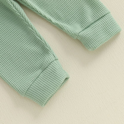 Ensemble bébé garçon été 3 pièces – Barboteuse manches courtes imprimée + pantalon uni + bonnet assorti