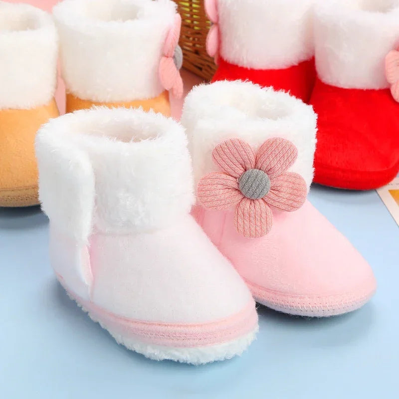 Nouvelle mode chaussures confortables nouveau-né bébé filles garçons chaussons souples solide pompon bottes de neige infantile enfant en bas âge nouveau-né chaussures chauffantes