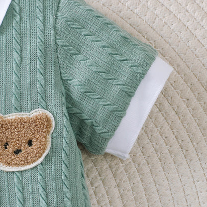 Collection Petit Trésor – Combinaison Bébé Élégante Vert Sauge