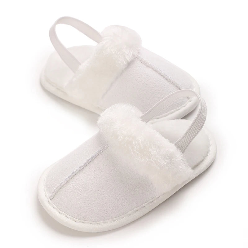 Pantoufles bébé coton doublées – Chaudes & confortables – Semelle douce (0–18 mois)