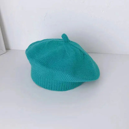 Béret Bébé en Maille Fleur – Bonnet Chaud d’Hiver