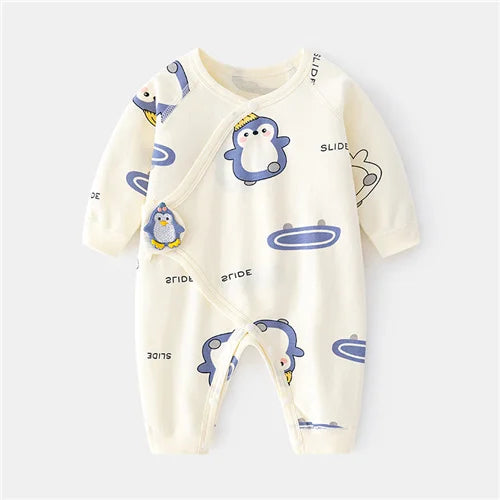 Barboteuse Douce Rêverie™ – Combinaison Bébé en Coton Confort (0–6 mois)