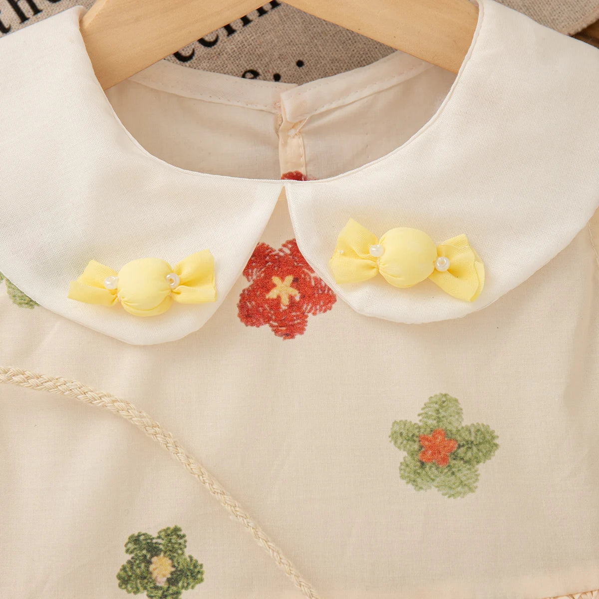 Robe Bébé Fille Fleurie d’Été + Petit Sac Offert (1–2 ans) – Coton/Polyester