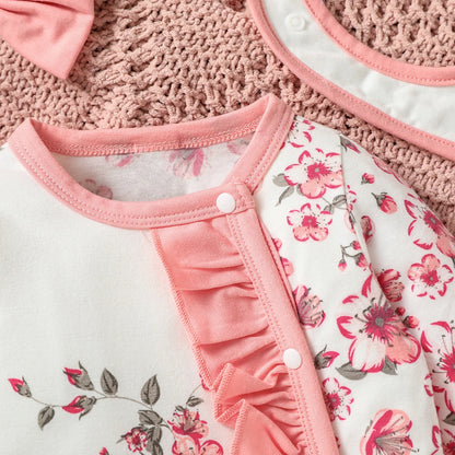 Ensemble Naissance Fille 4 Pièces – Pyjama Fleuri + Bavoir + Bonnet | 0–12 Mois