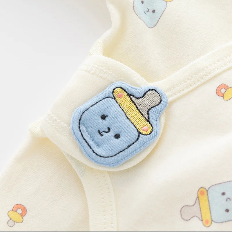 Barboteuse Douce Rêverie™ – Combinaison Bébé en Coton Confort (0–6 mois)