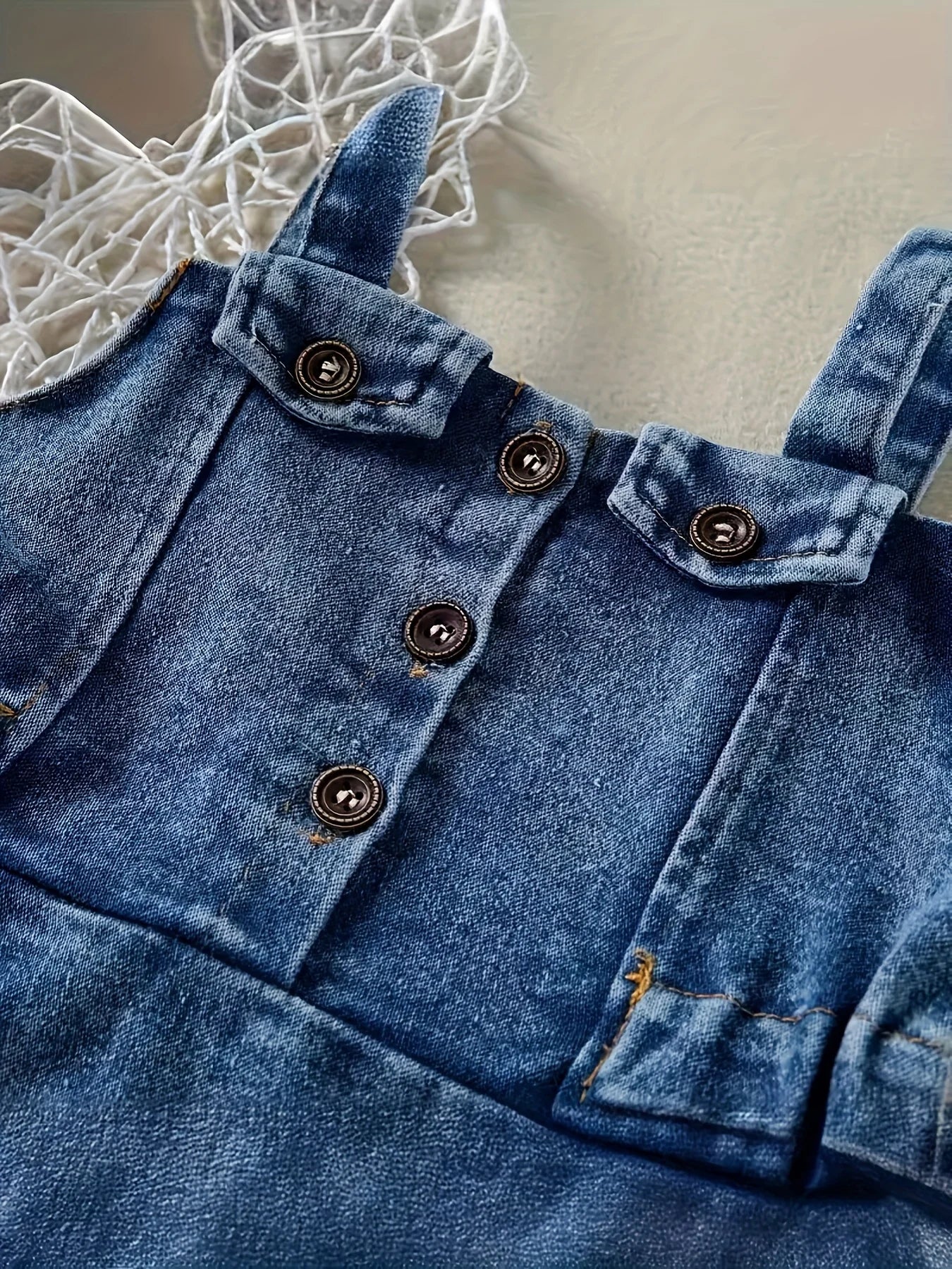 Robe Salopette en Jean pour Bébé Fille – Style Élégant et Confortable