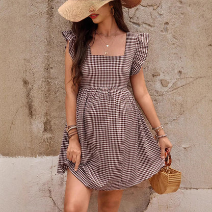 Robe Maternité Élégance Douce à Carreaux – Coupe Confort & Col Carré