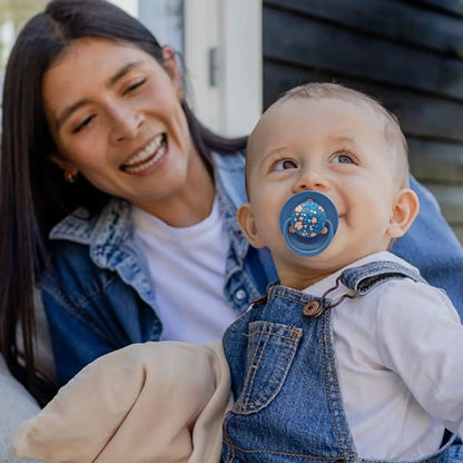 Attache-Suce Sécurisée pour Bébé – Silicone Alimentaire & Design Doux