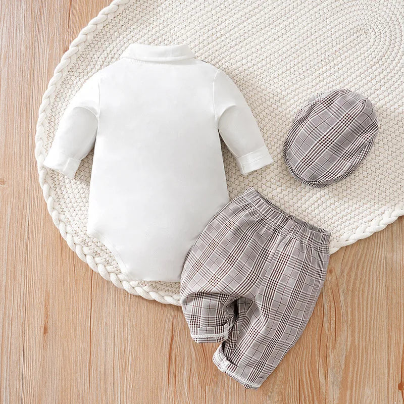 Ensemble Petit Gentleman – Tenue Chic Bébé à Carreaux