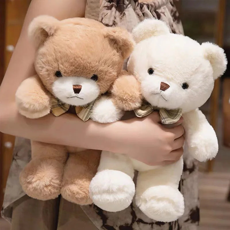 Nounours Câlin Chic  | Peluche douce avec nœud papillon – Cadeau bébé & enfant (30 cm)