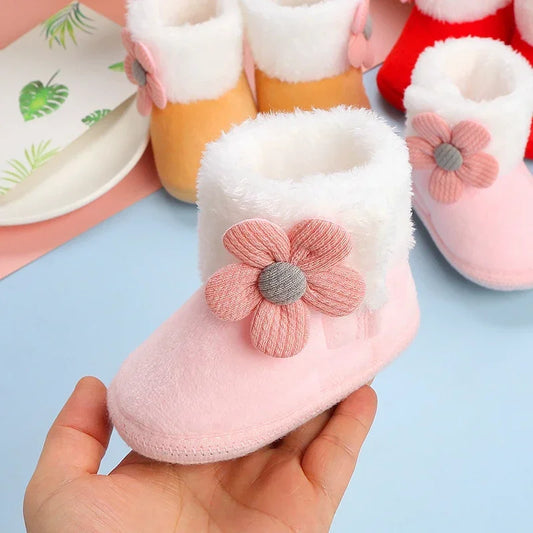 Nouvelle mode chaussures confortables nouveau-né bébé filles garçons chaussons souples solide pompon bottes de neige infantile enfant en bas âge nouveau-né chaussures chauffantes