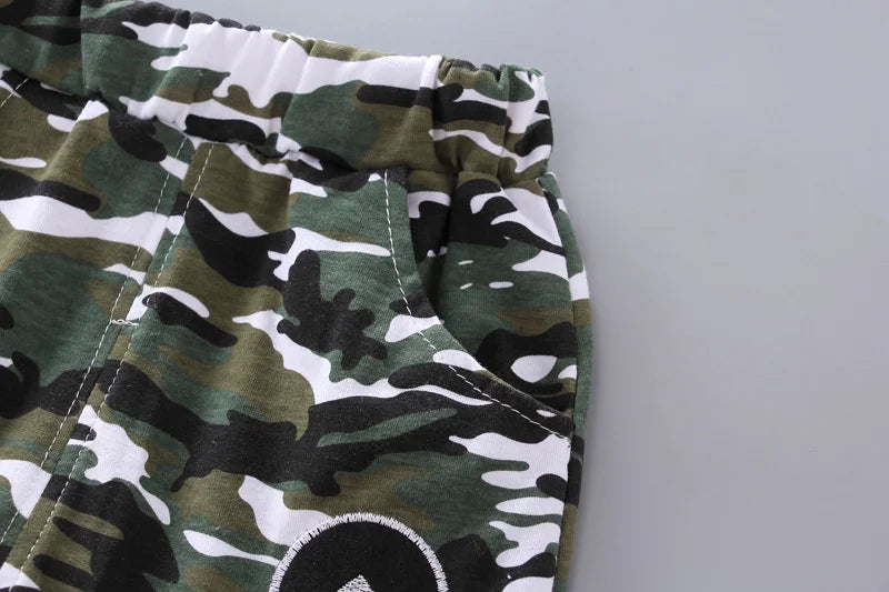 Ensemble Enfant Été – T-shirt à Manches Courtes & Short Confortable